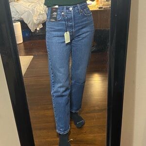 Levi’s wedgie straight Jeans